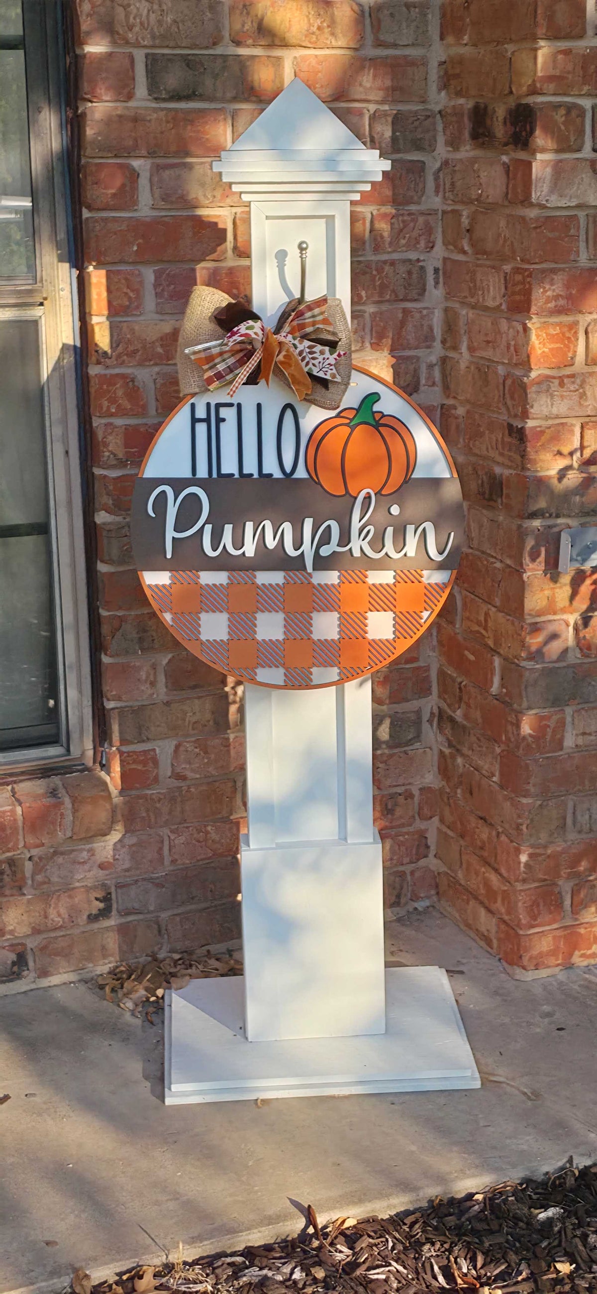 Hello Pumpkin Door Hanger – 16"